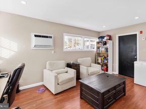 18 Harvest Road, Levittown PA 19056