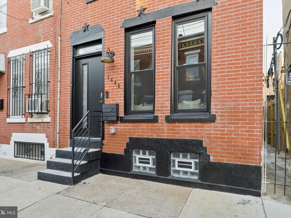1645 S Mole Street, Philadelphia PA 19145