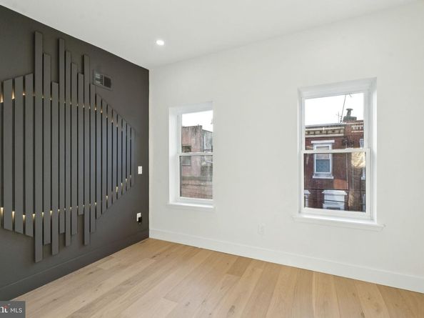 1645 S Mole Street, Philadelphia PA 19145