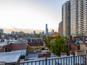 1903 Spruce Street 3E, Philadelphia PA 19103