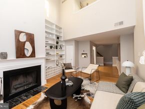 1903 Spruce Street 3E, Philadelphia PA 19103