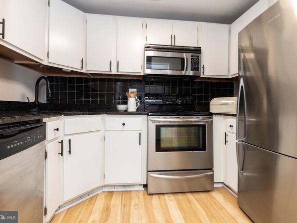 1903 Spruce Street 3E, Philadelphia PA 19103