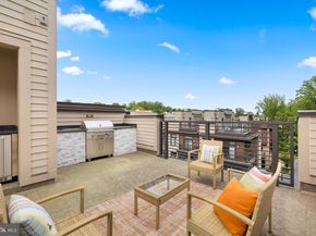 142 Winsome Circle, Bethesda MD 20814