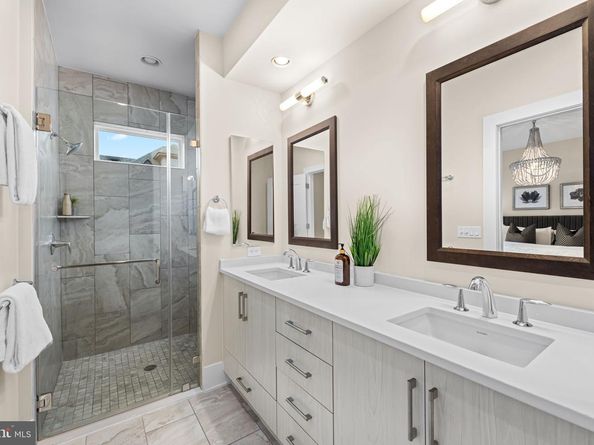 142 Winsome Circle, Bethesda MD 20814