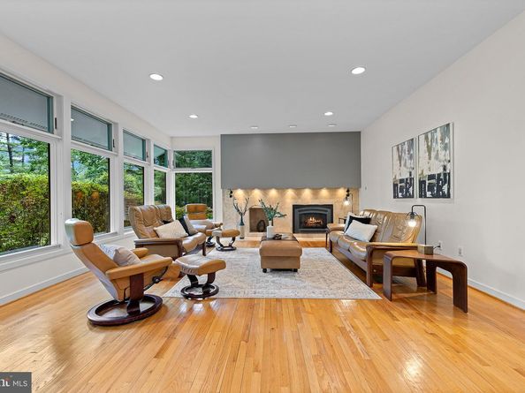 3440 Mansfield Road, Falls Church VA 22041