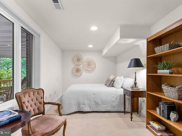 3440 Mansfield Road, Falls Church VA 22041
