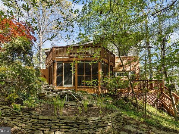 3440 Mansfield Road, Falls Church VA 22041