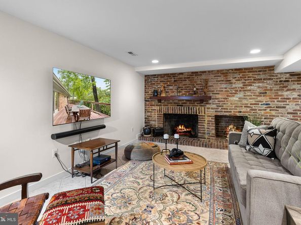3440 Mansfield Road, Falls Church VA 22041