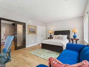 725 S 19TH Street, Philadelphia PA 19146