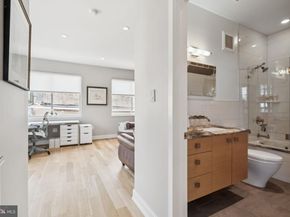 725 S 19TH Street, Philadelphia PA 19146