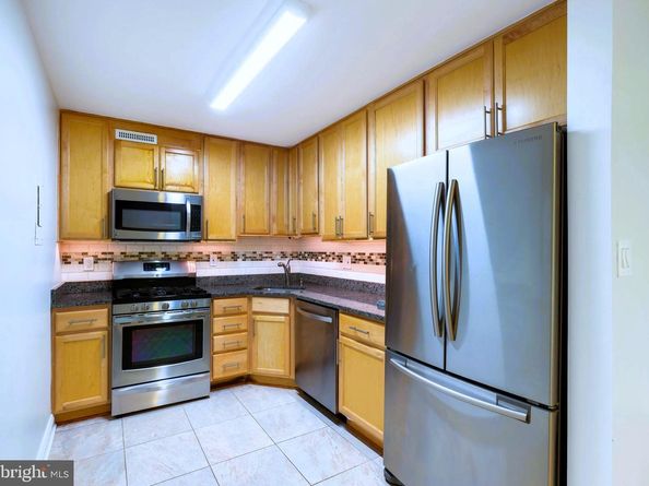 4977 Battery Lane 1717, Bethesda MD 20814