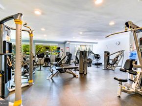 4977 Battery Lane 1717, Bethesda MD 20814