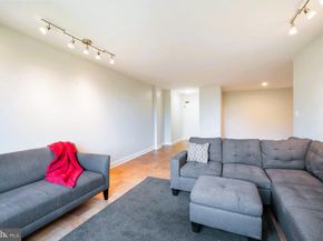 4977 Battery Lane 1717, Bethesda MD 20814