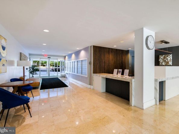 4977 Battery Lane 1717, Bethesda MD 20814