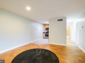 4977 Battery Lane 1717, Bethesda MD 20814