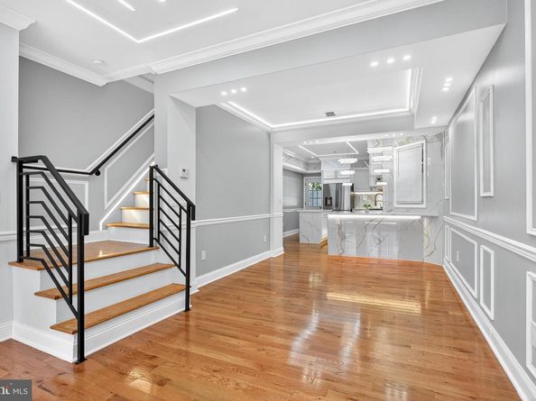 5111 Warrington Avenue, Philadelphia PA 19143