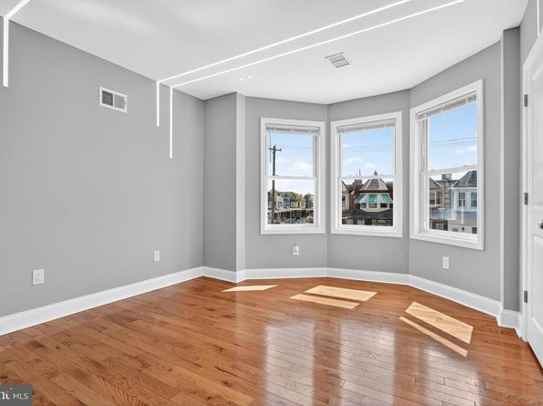 5111 Warrington Avenue, Philadelphia PA 19143