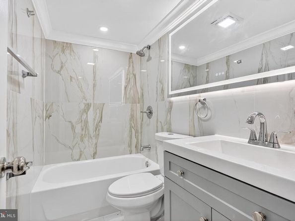 5111 Warrington Avenue, Philadelphia PA 19143