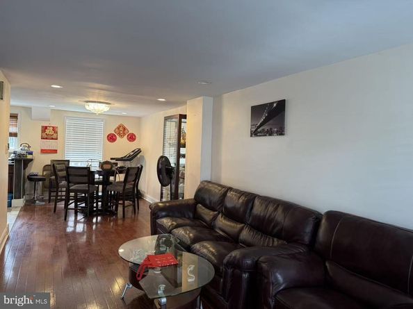 736 Landis Street, Philadelphia PA 19124