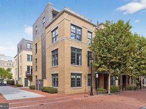19 Pioneer Mill Way, Alexandria VA 22314