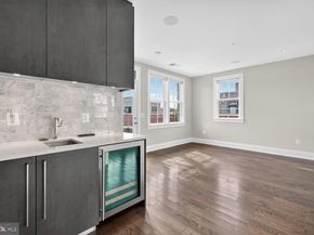 19 Pioneer Mill Way, Alexandria VA 22314