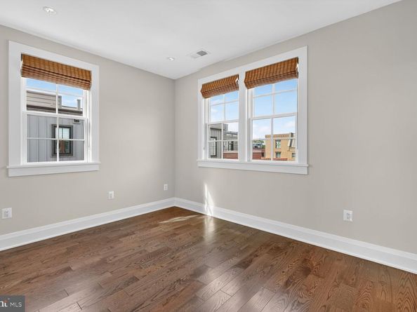 19 Pioneer Mill Way, Alexandria VA 22314