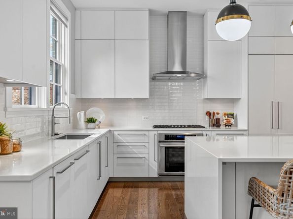 19 Pioneer Mill Way, Alexandria VA 22314