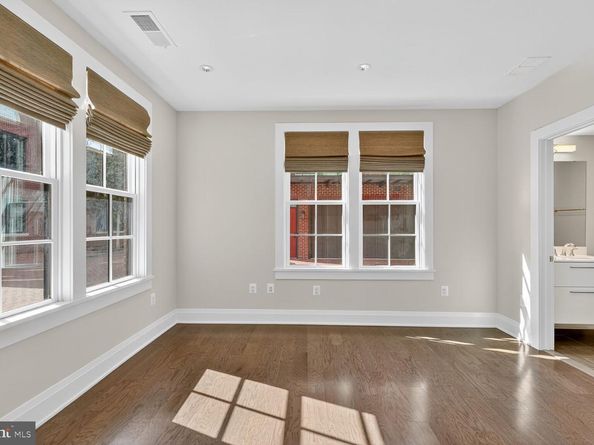 19 Pioneer Mill Way, Alexandria VA 22314