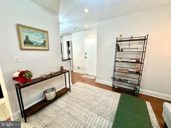 2339 40TH Place NW 5, Washington DC 20007