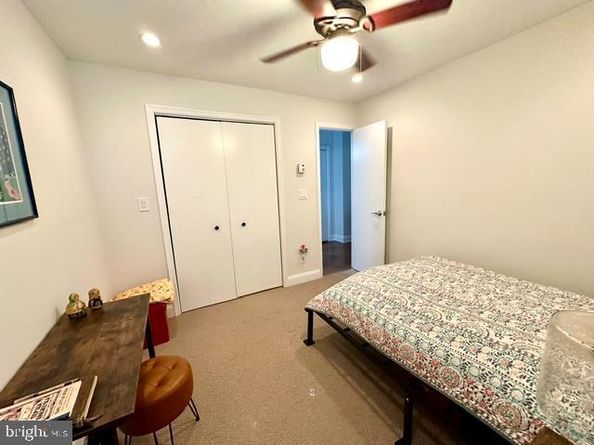 2339 40TH Place NW 5, Washington DC 20007