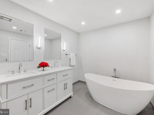 3604 Winfield Lane NW, Washington DC 20007