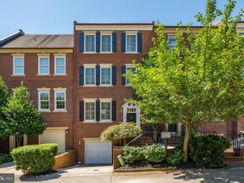 3604 Winfield Lane NW