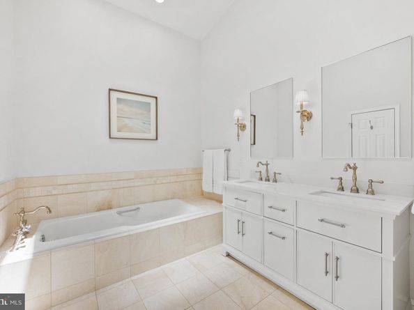 3604 Winfield Lane NW, Washington DC 20007