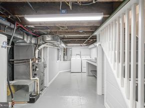 2545 S Warnock Street, Philadelphia PA 19148