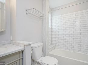 2545 S Warnock Street, Philadelphia PA 19148