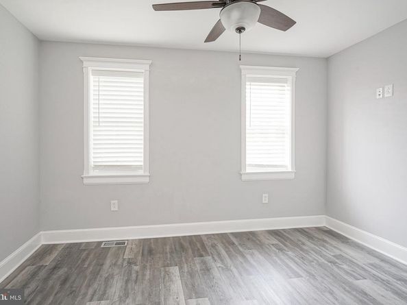 2545 S Warnock Street, Philadelphia PA 19148