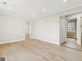 2037 38TH Street SE 301, Washington DC 20020