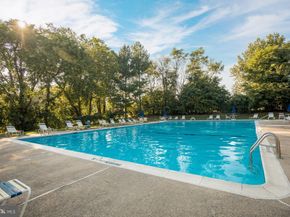 504 Valley Glen Road, Elkins Park PA 19027