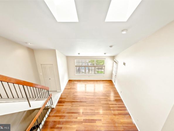 504 Valley Glen Road, Elkins Park PA 19027
