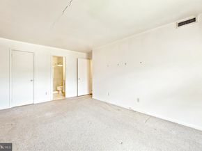 504 Valley Glen Road, Elkins Park PA 19027