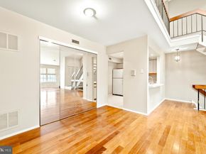 504 Valley Glen Road, Elkins Park PA 19027