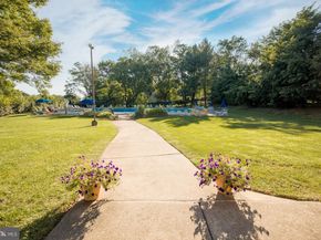 504 Valley Glen Road, Elkins Park PA 19027