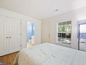 23110 Blackthorn Square, Sterling VA 20166