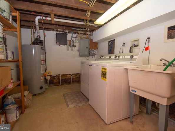2515 S Hicks Street, Philadelphia PA 19145