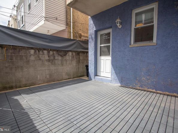 2515 S Hicks Street, Philadelphia PA 19145