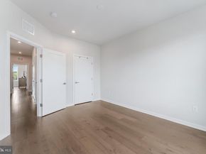 7474 Backett Wood Terrace, Mclean VA 22102
