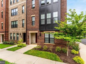 7474 Backett Wood Terrace, Mclean VA 22102