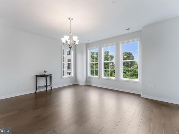 7474 Backett Wood Terrace, Mclean VA 22102