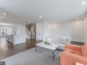 7474 Backett Wood Terrace, Mclean VA 22102