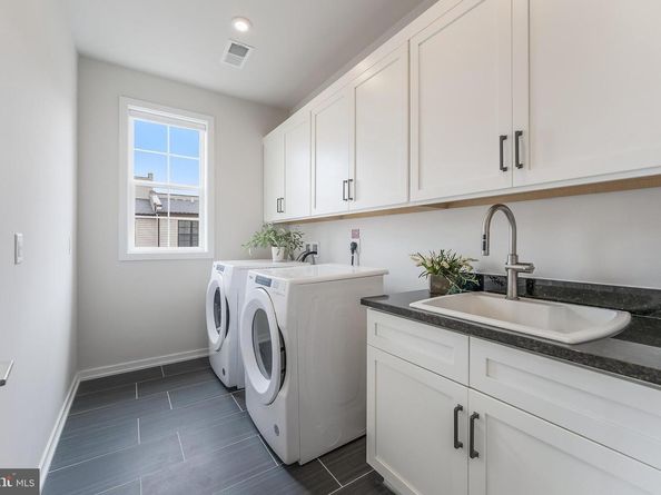 7474 Backett Wood Terrace, Mclean VA 22102